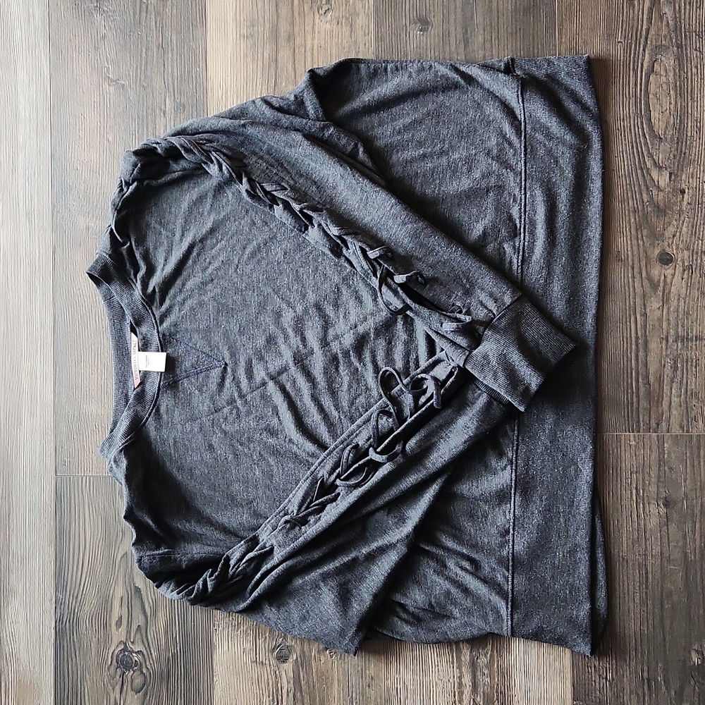 Victoria's Secret Top with Semi-Open Sleves